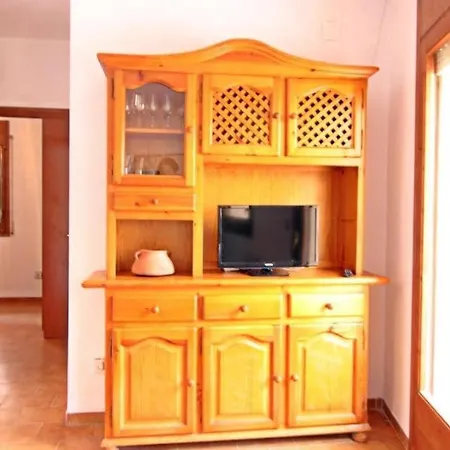 Apartment Centre Platja 1 *